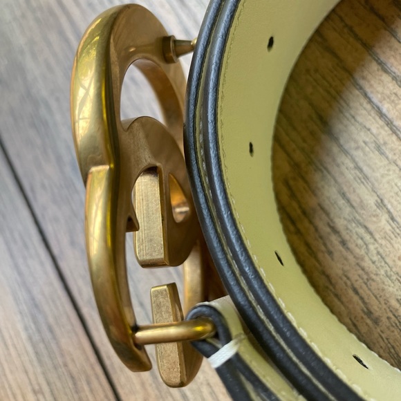 Gucci Calfskin Double G Belt 85 34 Mystic White Antiqued Brass Hardware - Picture 3 of 9
